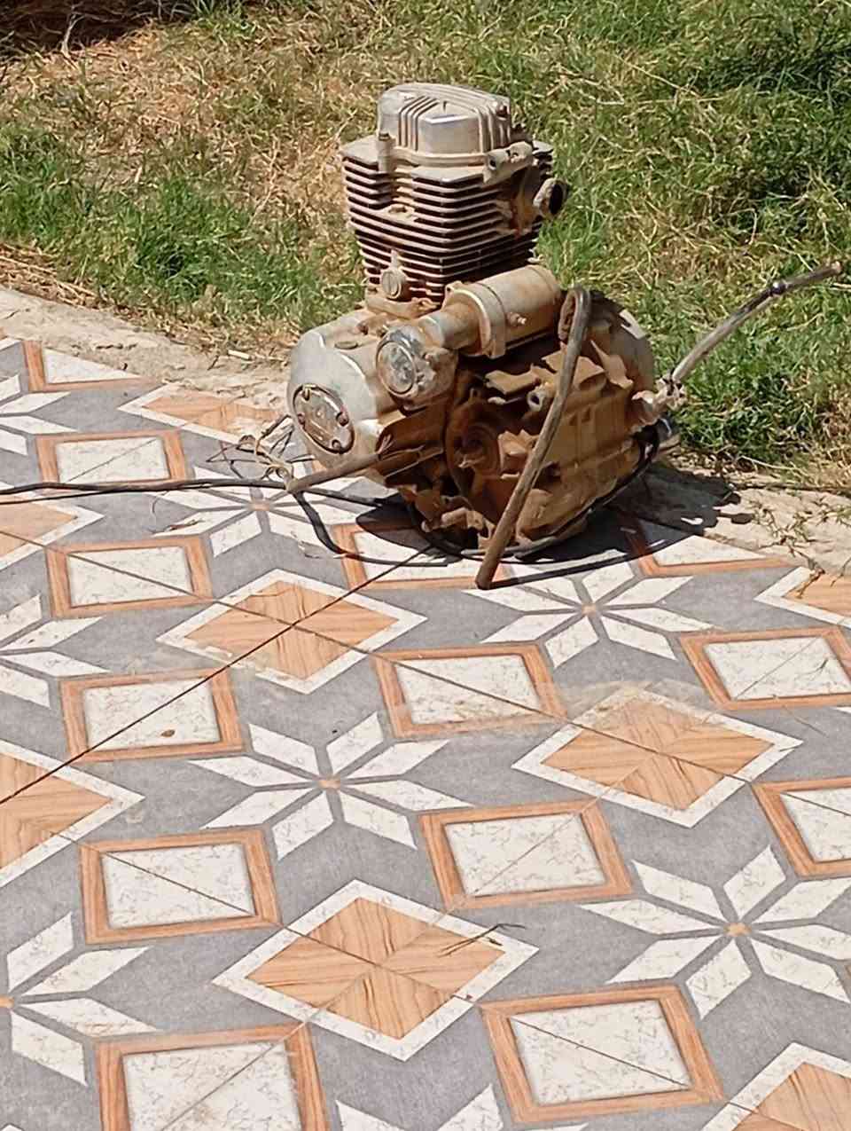 محرك عوزه تجفيت لبيع ***********
