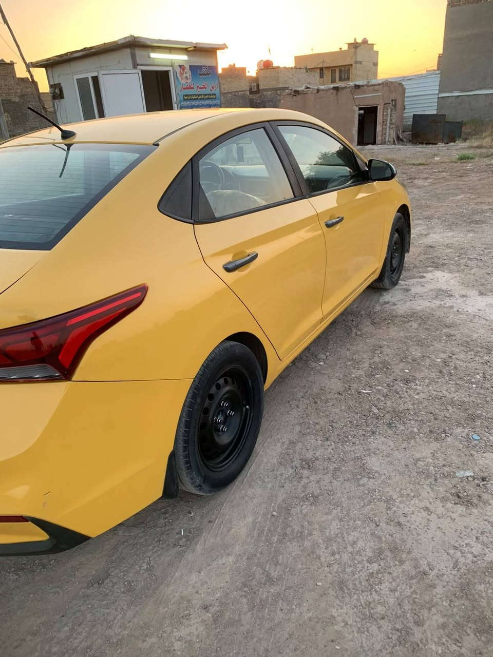 السلام عليكم 
للبيع 
اكسنت 2019
وارد امريكي 
مكينه 1.6 GDI 

حادثها جاملغ وبنيد امريكا وهنا بالعراق
 جاملغ خلفي فقط 

تبريد جديد مكينه لاتبخير ولا تنقيص 
كير AT  رقم بغداد تحويل ثاني يوم 

سعر:- 87 وبيه مجال 
العنوان:- بغداد الغزالية 
الرقم:- ***********
