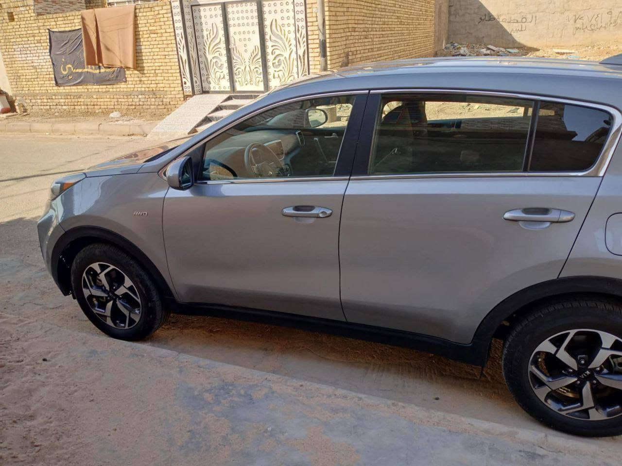 كيه سبورتج Lx
وارد أمريكي موديل 22 محرك 2500 فور ويل رادار امامي سياقه ذاتيه كاميره خلفيه مانع انزلاق نظام ايكو تحديد مسار لايت زنون كروس سرعه تبريد امامي وخلفي رقم بغداد السعر 180 وبيه مجال الاتصال على رقم ***********
