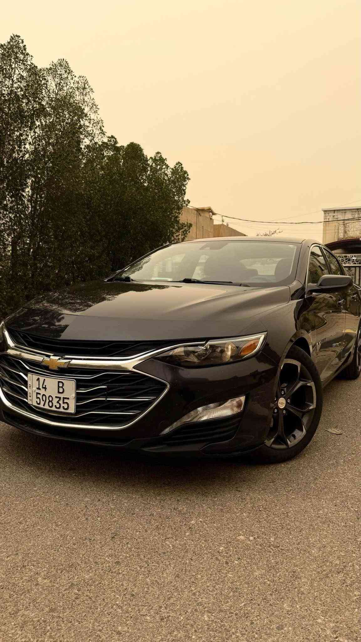السلام عليكم 
ماليبو 2023 LT 
محرك 1.5 تيربو
رادار امامي جانبي 
حساسات خلفيه
كشنات تدفئة وكهرباء
تحديد مسار
مثبت سرعة
تشغيل عن بعد
توقف ذاتي
قيادة ذاتية
تحديد سرعة
بصمة تشغيل
تبريد قطعتين امامي وخلفي
هاند بريك بصمة
حساس اطارات 
تحذير تصادم 
رقم الشاصي 
1G1ZD5ST2PF131219
ضررها الجاملغ الخلفي جهة الراكب كلير جزء منه و الباب الخلفي جهة الراكب كلير جزء منه وجاملغ الامامي جهة الراكب كلير 
 مكينة مستبدلة جديدة  وتبريد ماشاء الله بحالة ممتازه مكان السيارة البصرة والسيارة حره بأسمي سنويتها لل2031 ..
سعر السيارة  100$ وبيها مجال
للتواصل *********** البصرة, العراق
