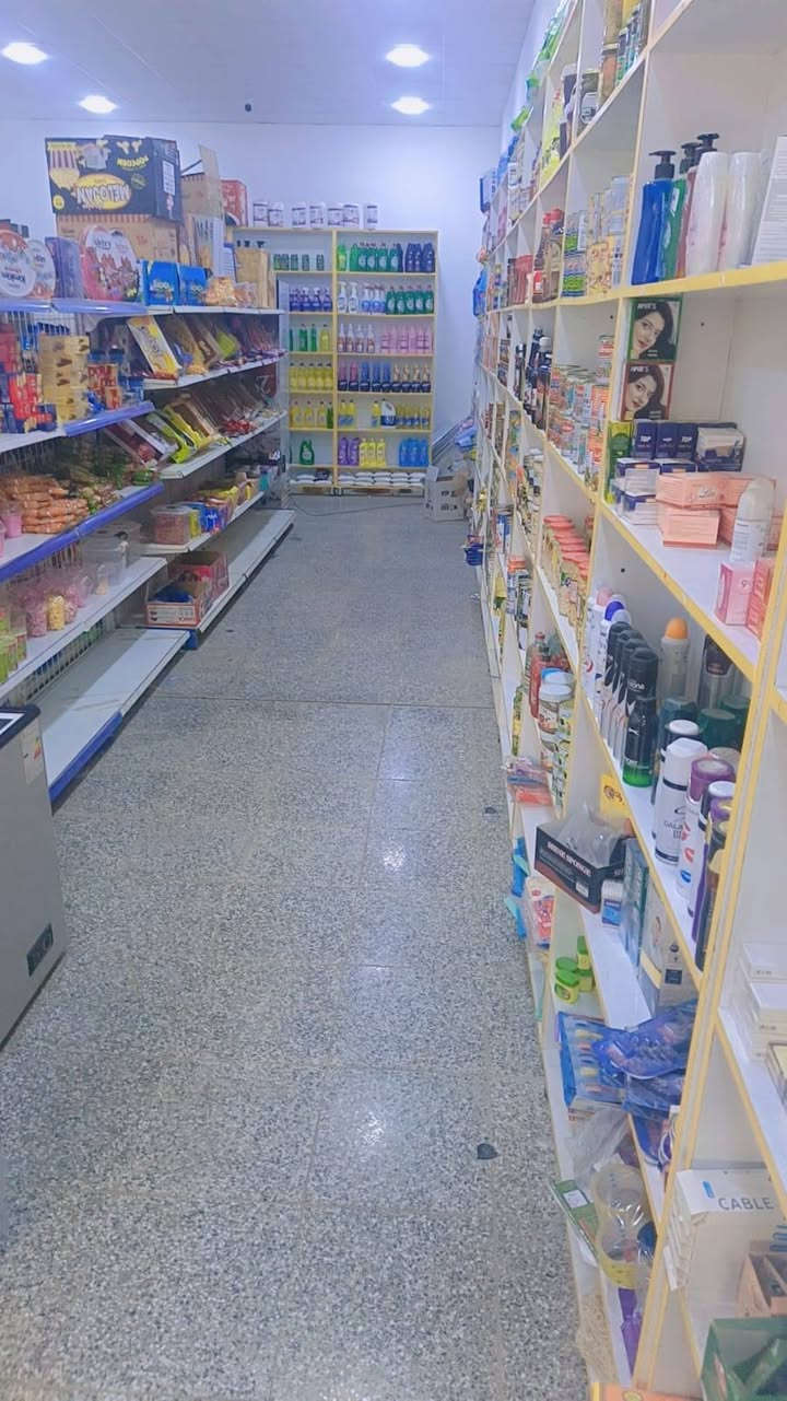 اسواق للبيع • شارع تجاري • مكتب الرشيد