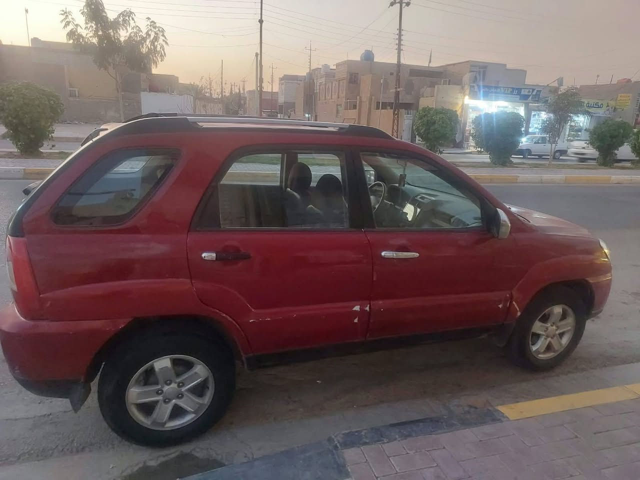 سبورتج ٢٠٠٩ رقم بغداد مشروع وطني
(بسمي) مصبوغة حزام بدون ضربه فول مواصفات فتحه تبريد شغال محرك 2000 دوش تخم تاير 
حداديه وكير ومكينة مكفولات 
مكاني كربلاء ***********
