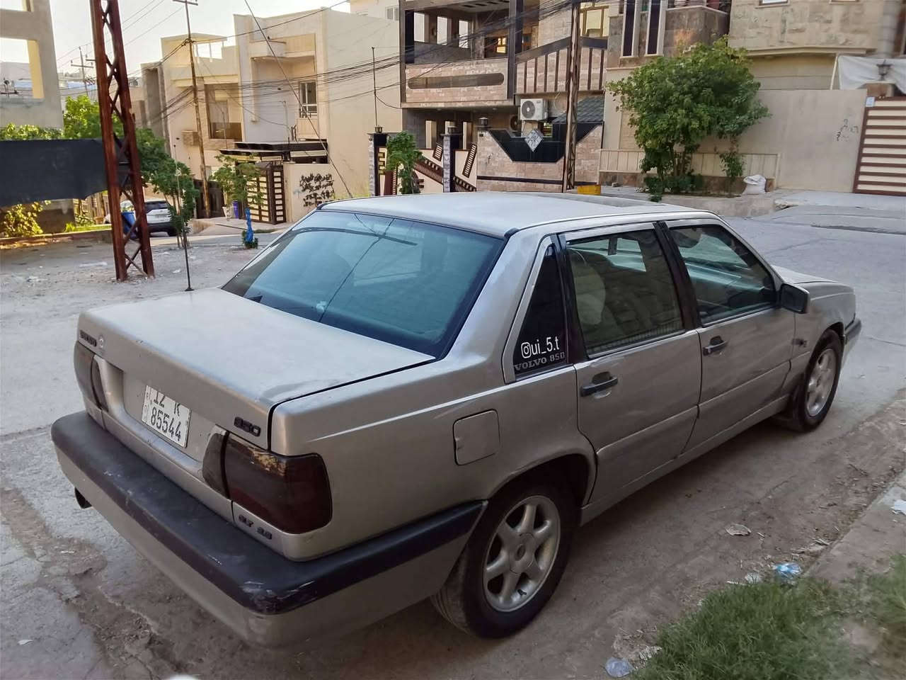 السلام عليكم
فالفو 850
5 توربو🔥
مكينة شرط گير شرط طخم تايرات كهئربائيات كلها بـشرط جامات اربعة كهرب سلايت كهرب مري كهرب تدفئة وتبريد شغالين بـس التبريد يعوزو غاز داخل نضيف السيارة منصوبة وحلوة+رقمها نينوى الجديد وشرط التحويل. السعر 54
للأستفسار او الأتصال ***********
