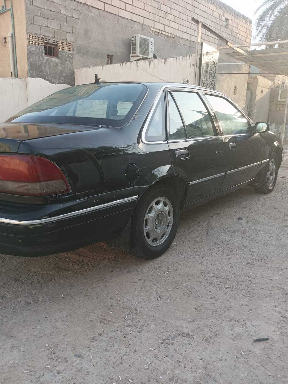 دايو برنس موديل ٩٦ فراشه بلاديه السياره محرك مسكر بي بخار تبريد شغال فقط نقصه غاز حداده حلوه سنويه ٢٧ مكانها بصره سعرها ٢٧ وبيها مجال ***********

نص مكتوب في الصور:
- HONOR X9d