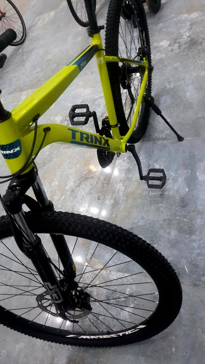 *للبيع بايسكل جبلي أيطالي *TRINK 29 -L
المواصفات:

* الماركة:  TRINX  SPORT

* حجم التاير:  29  إنش

* الفريم: ألمنيوم خفيف وقوي – قياس 52 سم

* منظومة السرعات: Shimano

* 3 سرعات أمامية × 7 سرعات خلفية (21 سرعة)

* بريكات دسك

* قيادة مريحة وثابتة، مناسب للمدينة والطرق الوعرة.

للعلم بايسكل ( تجميع الصين )

 حالة البايك:

* مستخدم مرة واحدة فقط.

* نظيف جداً

هاتف ***********

