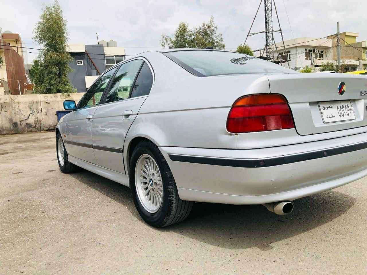 BMW 530i 2000
سەیارەکە ساغە
کۆدی بۆ کراوە

دەبڵ دیجیتاڵە 

سوکان ڤۆلیۆم 

کوشن هیتەر

گێڕ و مە کینە بە شەرت 

تازە ڕۆن و هادرۆلیکی گێڕ و مەکینەی گۆڕاوە

تاقم پێش و دوای چرکەی تیا نییە. 

لە سلێمانیم

***********
