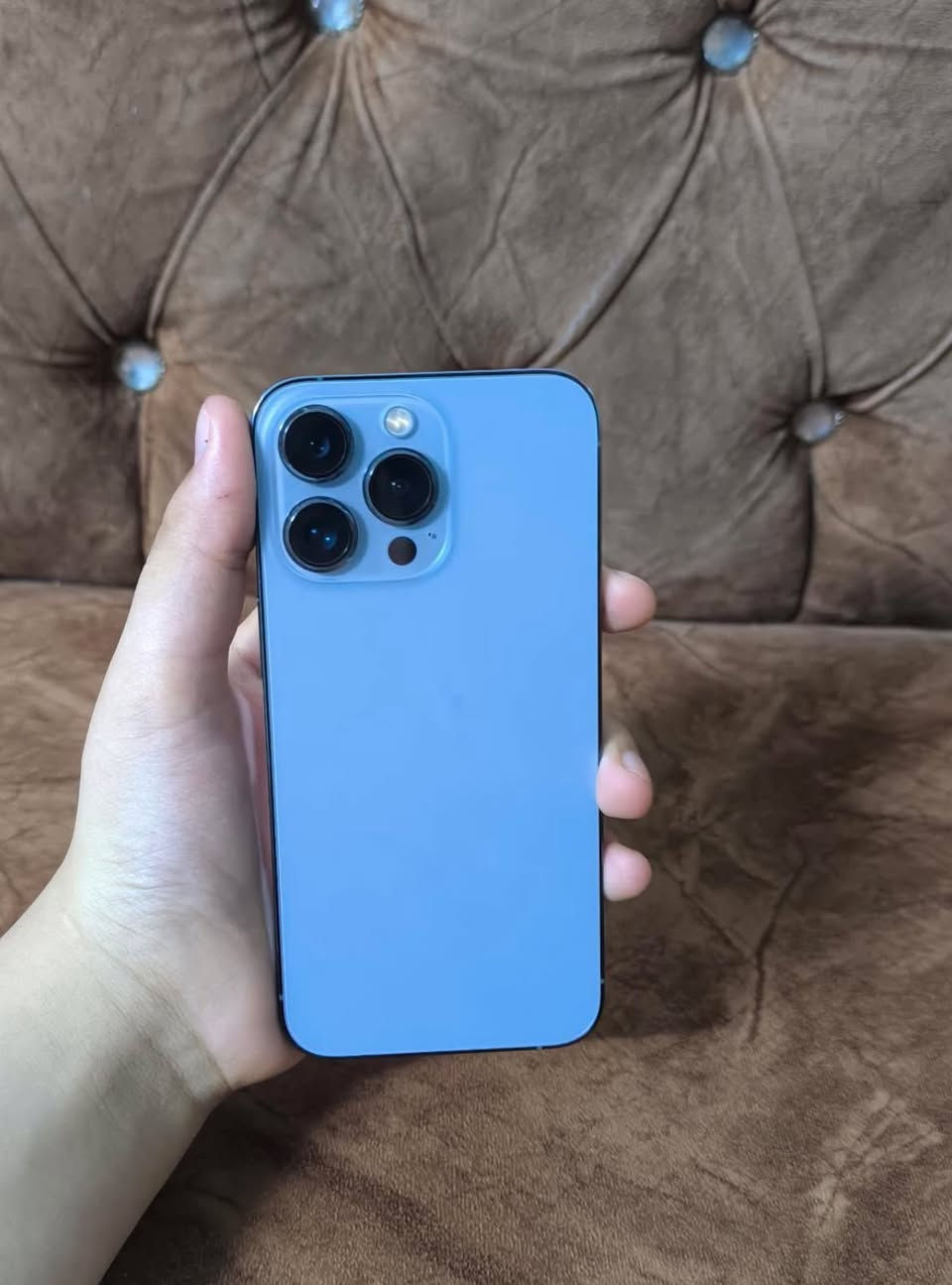 ⭐️آيفون 13 pro فقط⭐️

ذاكره 256 

ضهر بلاتينيوم (يعني لا تخاف يوكع وصلحه )
 
بطاريه 73(ما معلايه)

بصمه الوجه ما تشتغل

 ما مبدل قطع 

الجهاز نضيف نضافه 90%
 
السعر ٤٣٠   (يرهم مراوس وبيع)

تواصل مازنجر او (وتساب ***********)

