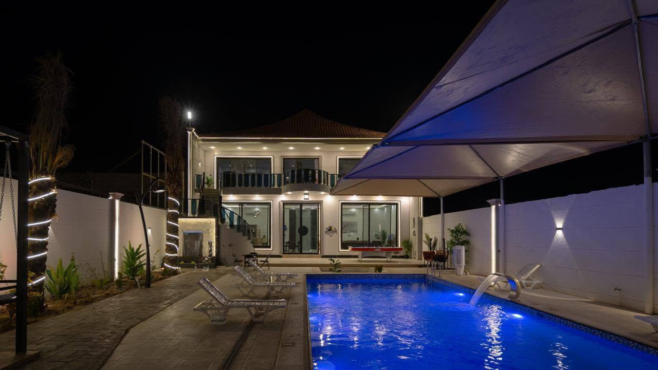 مزرعة للإيجار اليومي 🏡🌳
📍 الموقع: بغداد – الدورة – البوعيثة

✔️ أجواء هادئة ومناسبة للعوائل والشباب

✔️ مساحة واسعة وخدمات متوفرة

✔️ مثالية للراحة والونسة

📌 للحجز والاستفسار يرجى الاتصال أو المراسلة على واتساب: 
 ***********
 موثق في تطبيق اجرلي لسياحة المزارع في العراق 🇮🇶
