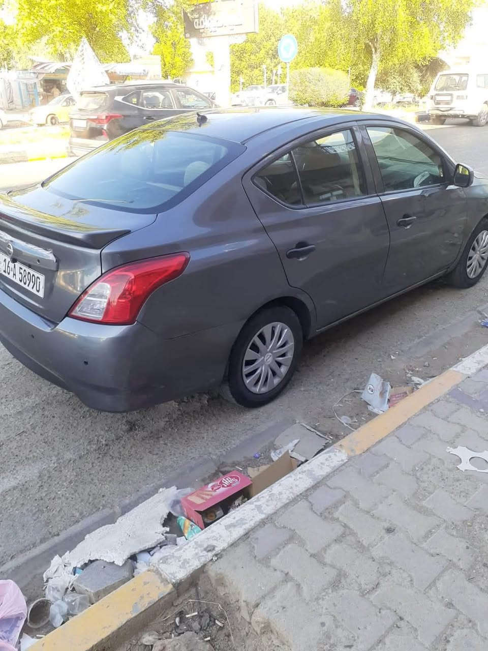 نيسان فيرسا ٢٠١٨
حادثه جاملغ وربع البنيد بدون دواخل وبيه مكانات صبغ (باردات) 

جاهزه من كلشي تبريد حداديه منضومه بانزين جديده تخم تاير جديد ما ناقصه شي السياره بأسمي ٧٨ وبيه مجال

***********
