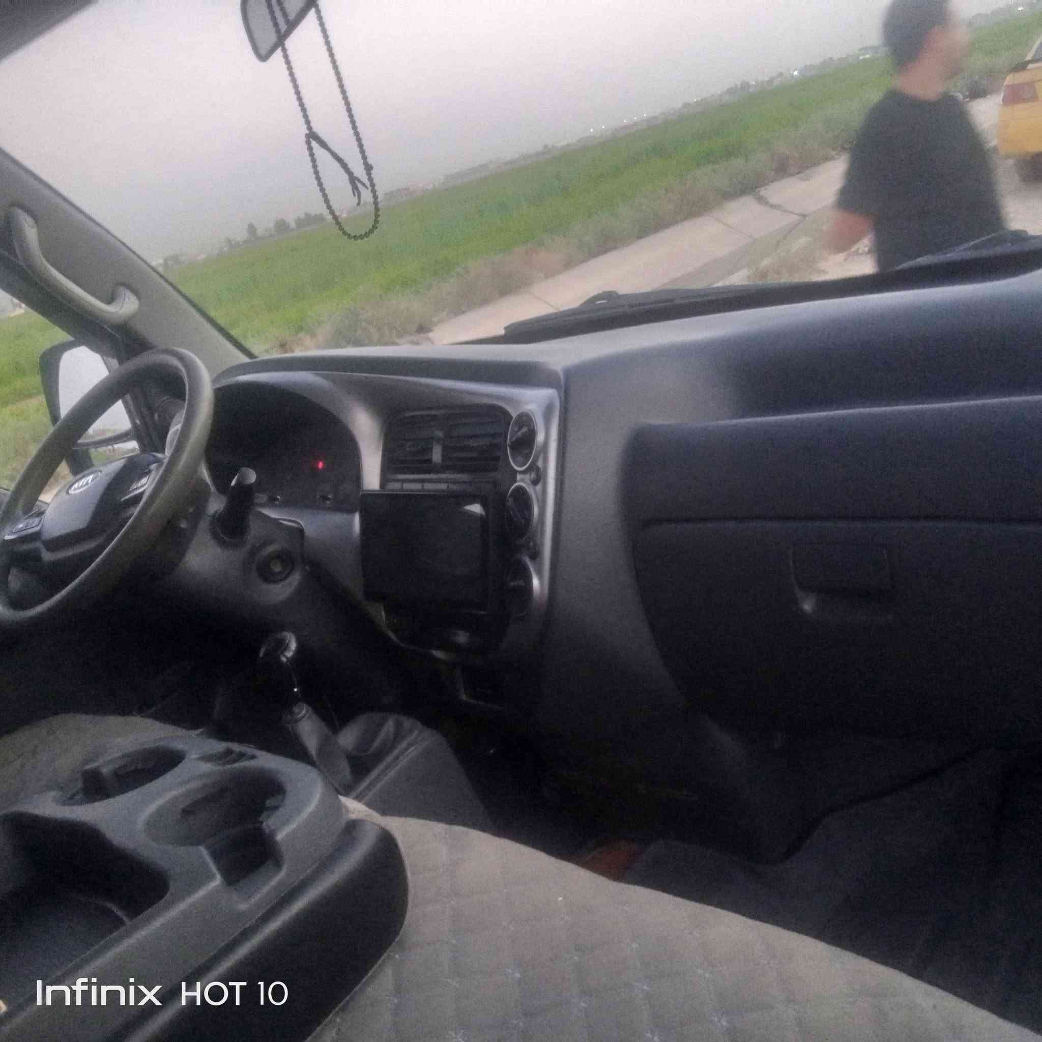 السلام عليكم
كيه فحل 400 موديل 2015 بنيد  صبغ  كير مكينه  شواصي كفاله رقم بغداد محور 14 سياره حلوه مال جناي السعر 123مكاني ديالى ***********

نص مكتوب في الصور:
- Infinix HOT 10