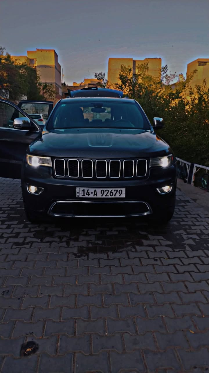 ياالله
السلام عليكم جيب كراند شيروكي فول سياره
خمسه راكب ٦ سلندر
بيه منضومه مال 14
Jeep Grand Cherokee 4Xe 2017
السعر 155 وبيهة مجال 
***********
واتساب وتصال 
الضرر : بابين الصدر ولوراه
المكان بغداد الشعله 
          حالة الايرباك : كلهن سليمات

#مواصفاتها

1.شاشه 

2.بصمه

3. تشغيل عن بعد

4.دمام خلفي

5.كشنات جلد

6.كشن السايق ميمري

7.كشنات كهرباء

8.صندوك كهرباء

9.حساسات خلفيه

10. قطع تبريد 

11.اشاير بالمري

12.رادار امامي

13.رادارات 360

14.ثلاث وضعيات قياده

15. بنوراما فتحتين

16. دمام فول 

17. نظام منحدرات

18. هيترات بالكشنات 

19.ويل كب كروم

20.لايتات لد

21.بكلايت لد

22.كشافات

23.بصمة ابواب

فول مواصفات 1/1 جاهزه مرقم بصره سنوية جديده تحويل مباشر
