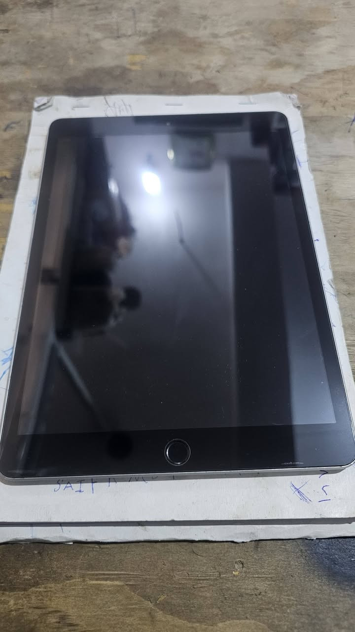 سلام عليكم ايباد جيل تاسع نضيف حيل مبدل كلاس دكمت هوم مره تستغل مره لا فقط باقي بلادي بطاريه بحدود ٨٥ ذاكره ٦٤
وياء حساب ببوجي مستوى ٧٢ مجموع سكنات ٥٦ بي ٢٧ سلاح يطور افور ثلجي كل مسج بي تقريبن اكثر من ٨ سلحه كل مسج من خارج سيزن ابيع ثنين سعر ٣٠٠ مكاني كربلاء طريق بغداد  رقم ***********
سلام عليكم ايباد جيل تاسع نضيف حيل مبدل كلاس دكمت هوم مره تستغل مره لا فقط باقي بلادي بطاريه بحدود ٨٥ ذاكره ٦٤
