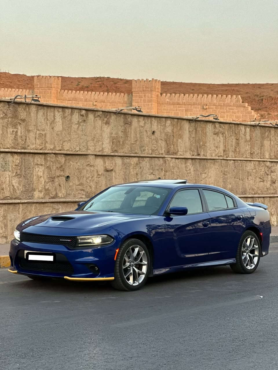 السلام عليكم
جارجر GT بلس
موديل ١٩
سنويه جديد
هزه جديد
ماشيه ٧٥ الف ميل 
وارد كندي كلين تايتل
رقم أربيل 
شرط التحويل 
.
بيها مكانين بارد صغار فقط 

.
المواصفات 
فتحه سقف 
كشنات جلد ومخمل 
خزن كشنات 
كشنات امامي تدفئه تبريد
كشنات خلفيه تدفئه
ستيرن تدفئه
تحكمات ستيرن 
شاشه كبيره 
وبقية الموصفات المعروفه 
.
الموقع الموصل حي نركال 
لمعرفه السعر الاتصال على الرقم 
***********
