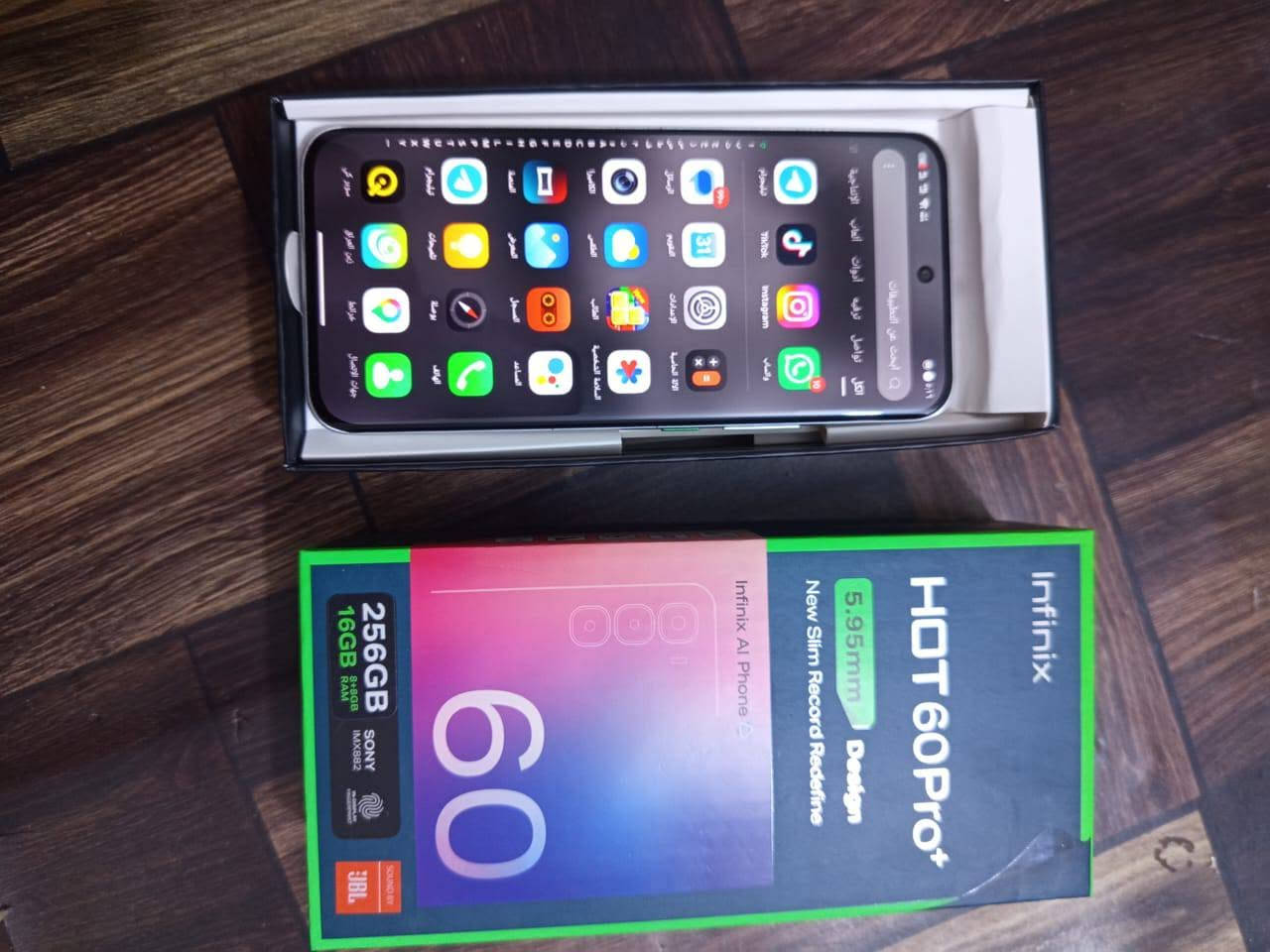 جهاز Infinix HOT 60 Pro
ذاكره 256
جهاز طك كارتونه ستعمال سبوع فقط 
وياه كارتونته وشاحنته 
التفاصيل عله الكارتونه مال الجهاز موجوده
***********
