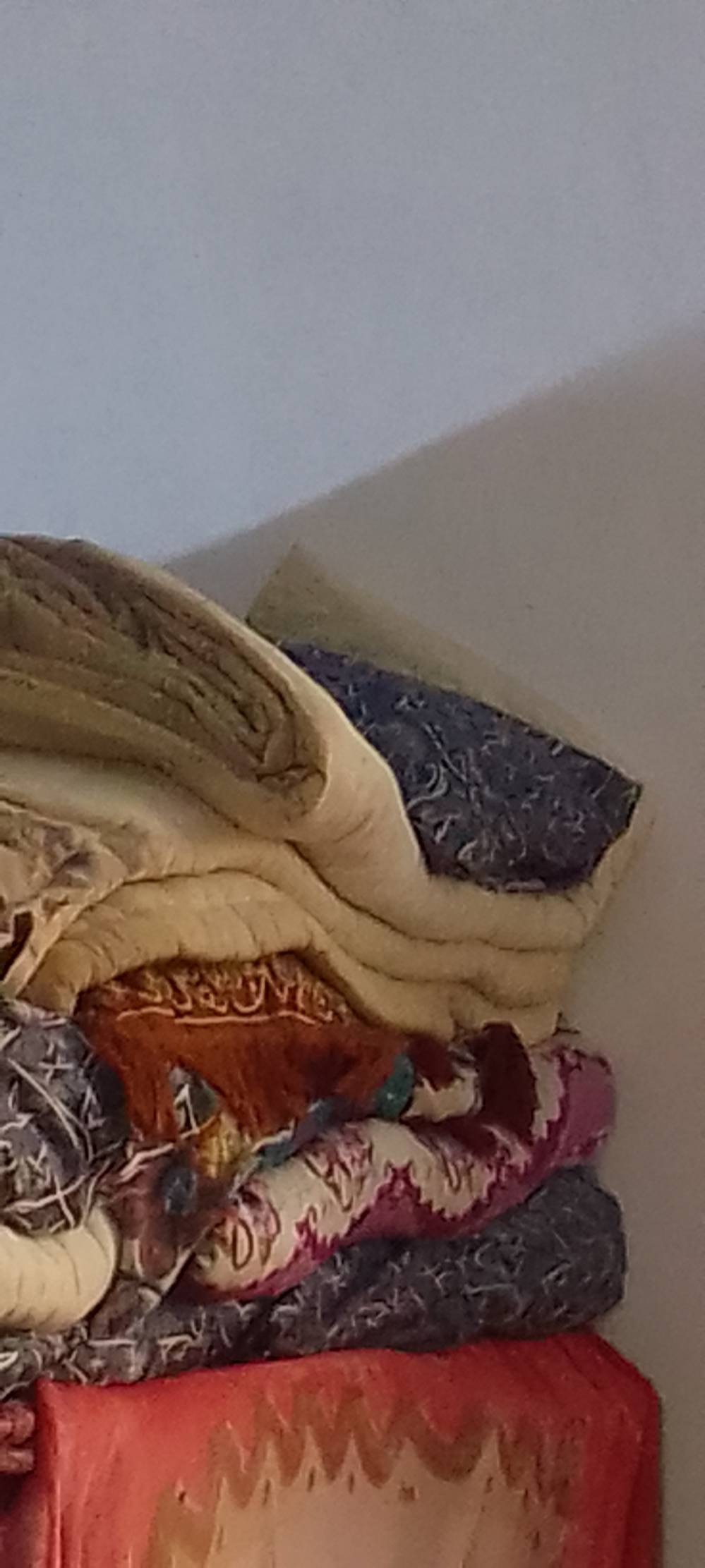 كاونتر المنيوم • دواشك • مخاد ديباج