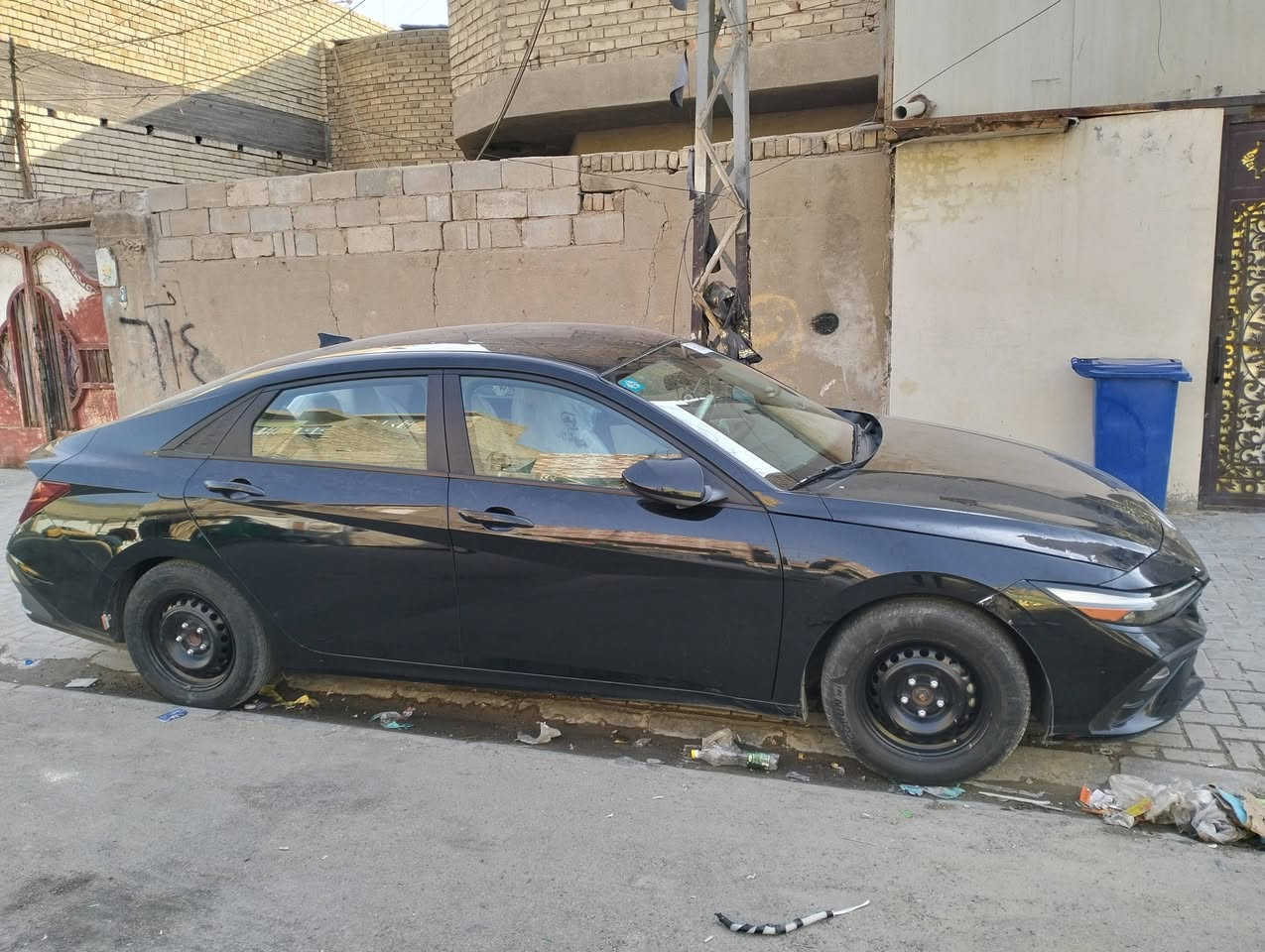 النتره موديل 24 وارد امريكي فول مواصفات 
ماشيه 60 بدون ايرباكات بدون لغود بدون شواصي وحادثهه موجود بل صوره ربع من البنيد وبيهه سونار المندلاوي
سعر 147
سياره بأسمي مكان حي اور بغداد
***********
