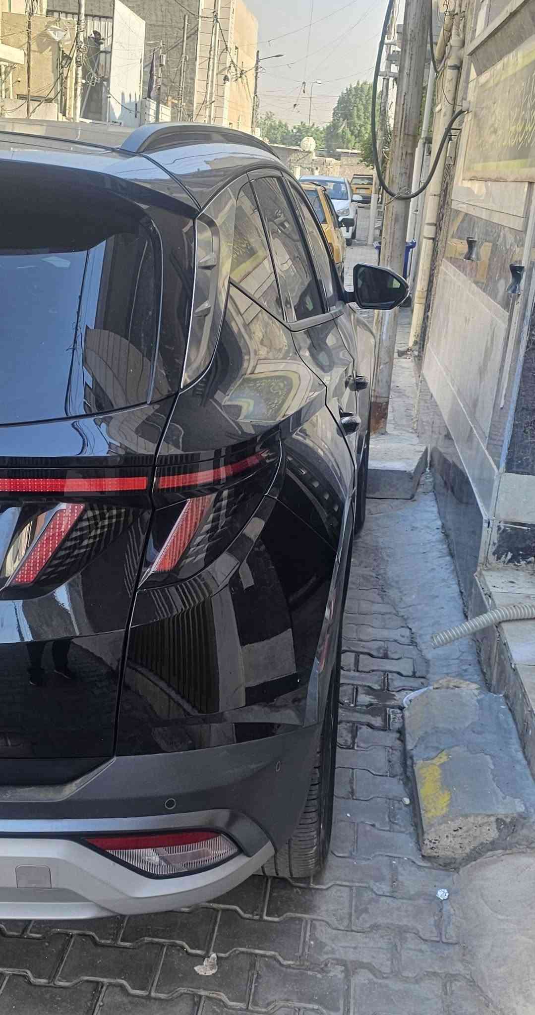 📢📢! للبيع Hyundai Tucson Limeted2025
فوول مواصفات أعلى فئة بالتوسان بانزين..ليبل واحد بدون تبديل أي قطعة..بيهاصبغ چاملغ عكس السايق قطعة وحدة فقط..مصلحةوجاهزة. لون بلاك أسود ميتاليك وداخل جلد أبيض أوف وايت المرغوب ماشية ٢٣ ميل حقيقي.بدون رقم..تترقم بجميع المحافظات عدا كردستان...رجاءاً السيارة لمتد فوووول مواصفات لآ تقارنها بالعادية والخليجية..
كووومة بيها مواصفات ماتنعد..
السعر210$$ وبيهامجال للشراي..
...للأستفسار.العنوان بغداد حي القاهرة شارع الضباط مقابل حسينية آل الرسول ☎️☎️تلفون أو واتساب ***********
