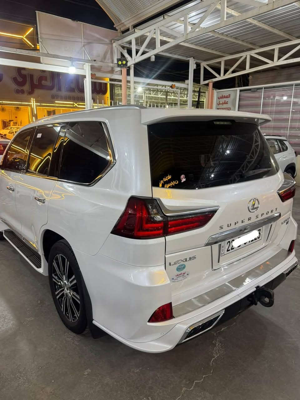 سلام عليكم 
لكزس LX5700  فول مواصفات 
موديل 2019
سيارة بدون نكراش سيارة استعمال اربيل 
رقم اربيل بسمي هزة وفحص جديد 
بصمات اثنين مع كارت 
مواصفات لكزس معروفة فول فول للاخير  سيارة داخل بيجي
 *********** موجود بي واتس اب
***********
