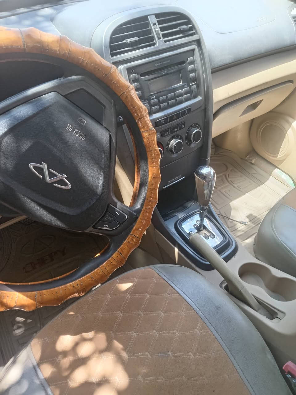 شيري تيكو موديل ١٣ كير كهربائي ومحرك ١٨٠٠ جيدة رقم بغداد بيع شرط تحويل بأسمي سنوية لغاية 2030 سعر ٤٥ وبيه مجال بسيط استفسار على رقم ***********
