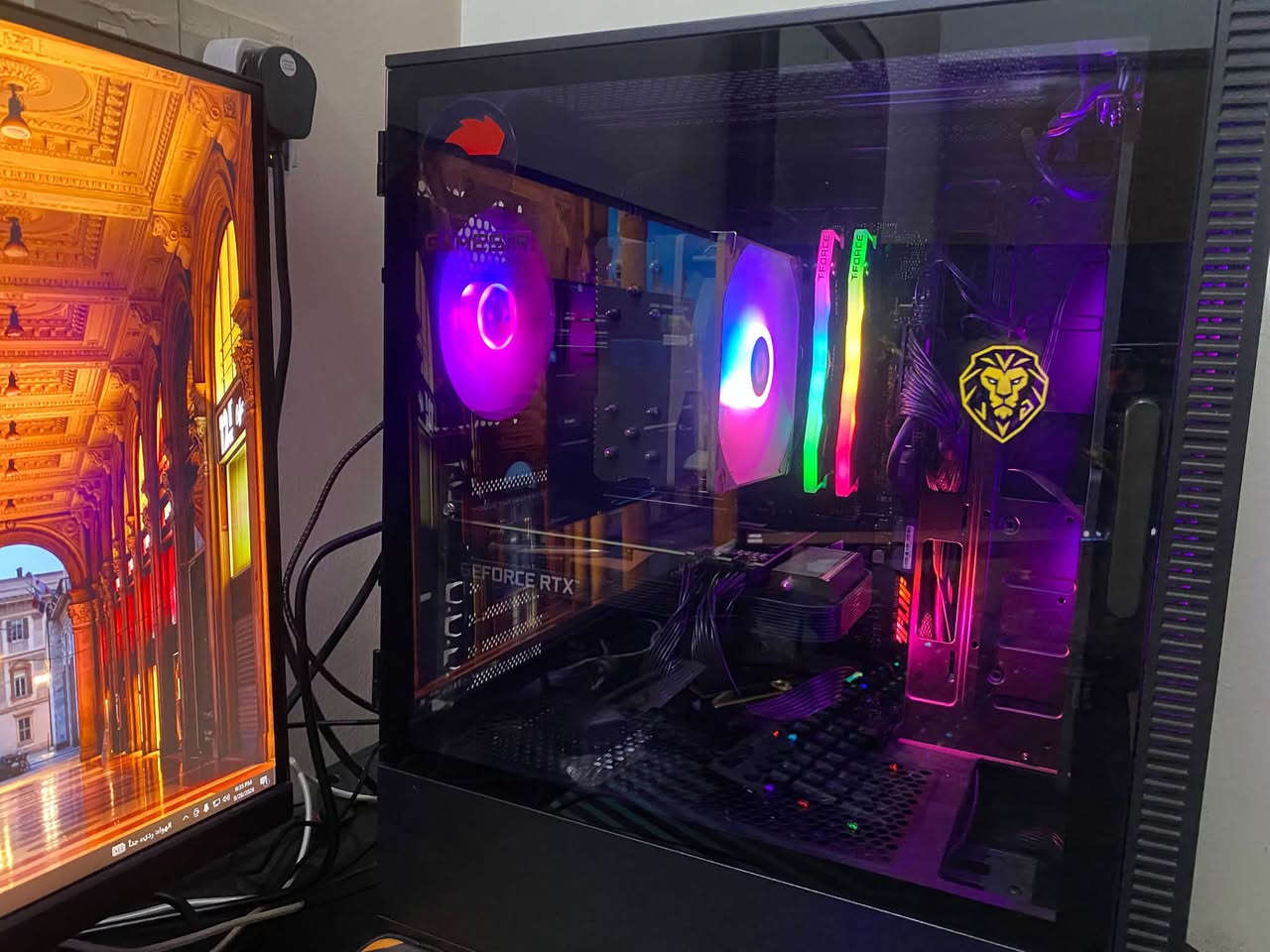السلام عليكم كيس فقط للبيع
مذر بورد ASUS TUF GAMING B760-PLUS WIFI
معالج INTEL CPU CI5-14400F TRAY
كرت الشاشة: RTX 3060 Ti 8GB
رامات   T-FORCE RAM 32GB 600O RGB DDR5
لهارد:  2T  Samsung Gen4 M.2 
 بور سبلاي FSP PSU 800W BRONZE HP2
مبرد هوائي  THERMAL RIGHT ASSASSIAN KING 120
كيس  ANTEC CASE NX410
السعر 1700 وبي مجال
 رقمي ***********
متواجد فيس واتساب وتصال
