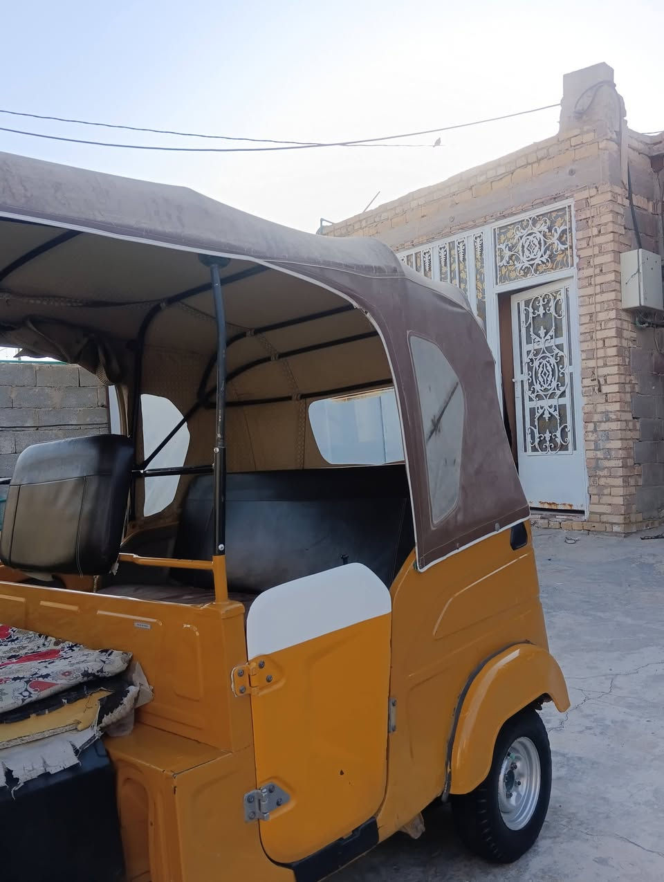تكتك البيع رقم ذي قار مداور ثاني يوأم
ومكينه خير من الله
موديل ٢١
  السعر 6و500 وبيها مجال ..؟   ***********
مكان ناصرية قضاء دوايه 

رجاءا المو شراي لا يتصل
