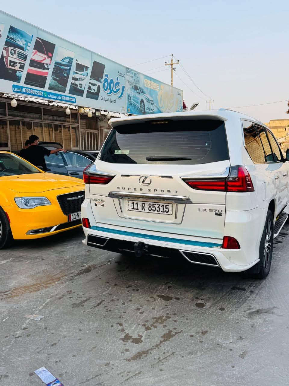 لكزس LX ٢٠٢٠ • V8 • جلد احمر