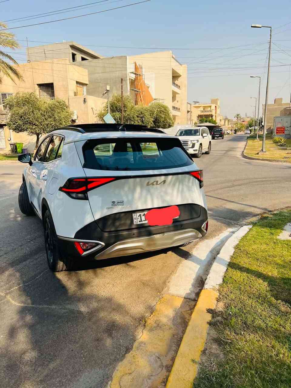السلام عليكم سبورتج موديل 25 سيارة فول بانوراما كراسي اثنين كهرباء بصمة ماشية 9000 سيارة مكفولة كفالة عامة من الصبغ والبارد والطخة مكان السيارة زيونة ملعب الشعب سيارة مكينة 2000 أم الضمان الدولي مواصفات السبورتج بعد معروفة الاتصال ***********
