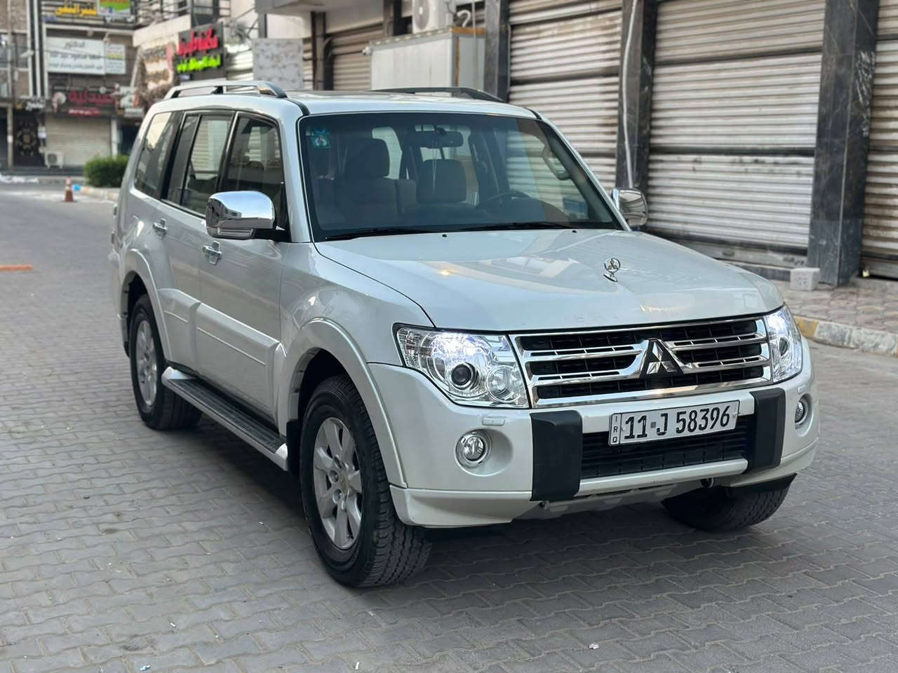 باجيرو ٢٠١٠ • بدون صبغ • رقم بغداد