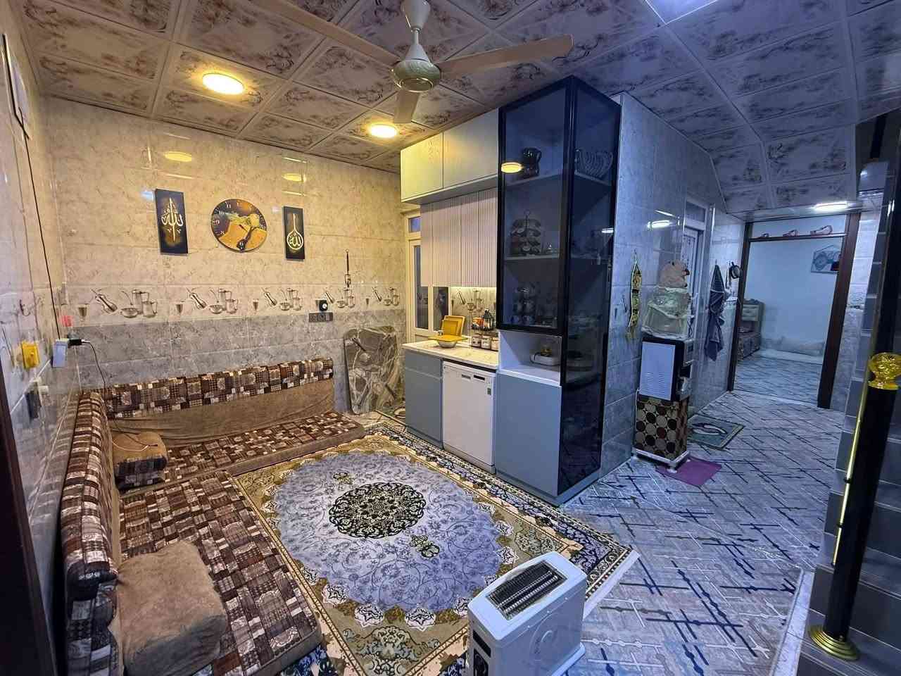 إعلان رقم ٦٦٥

بالتقسيط بالتقسيط بالتقسيط 

دار للبيع طابق ونص مساحة (100م ) 
طابو صرف 
واجهة (5) وربع 
 
#ملاحظة : الدار مطلوب للمصرف العقاري 

المحتويات :
( استقبال غرفتين نوم #مطبخ صحيات داخلية #خارجية 

 شارع عريض  ٢٠م  المنطقة كلش هادئ 

العنوان : كركوك #القادسية الثانية مربع الذهبي قرب حديقة السلام 
الاستفسار اكثر الاتصال على الرقم الموبايل 
           ***********
