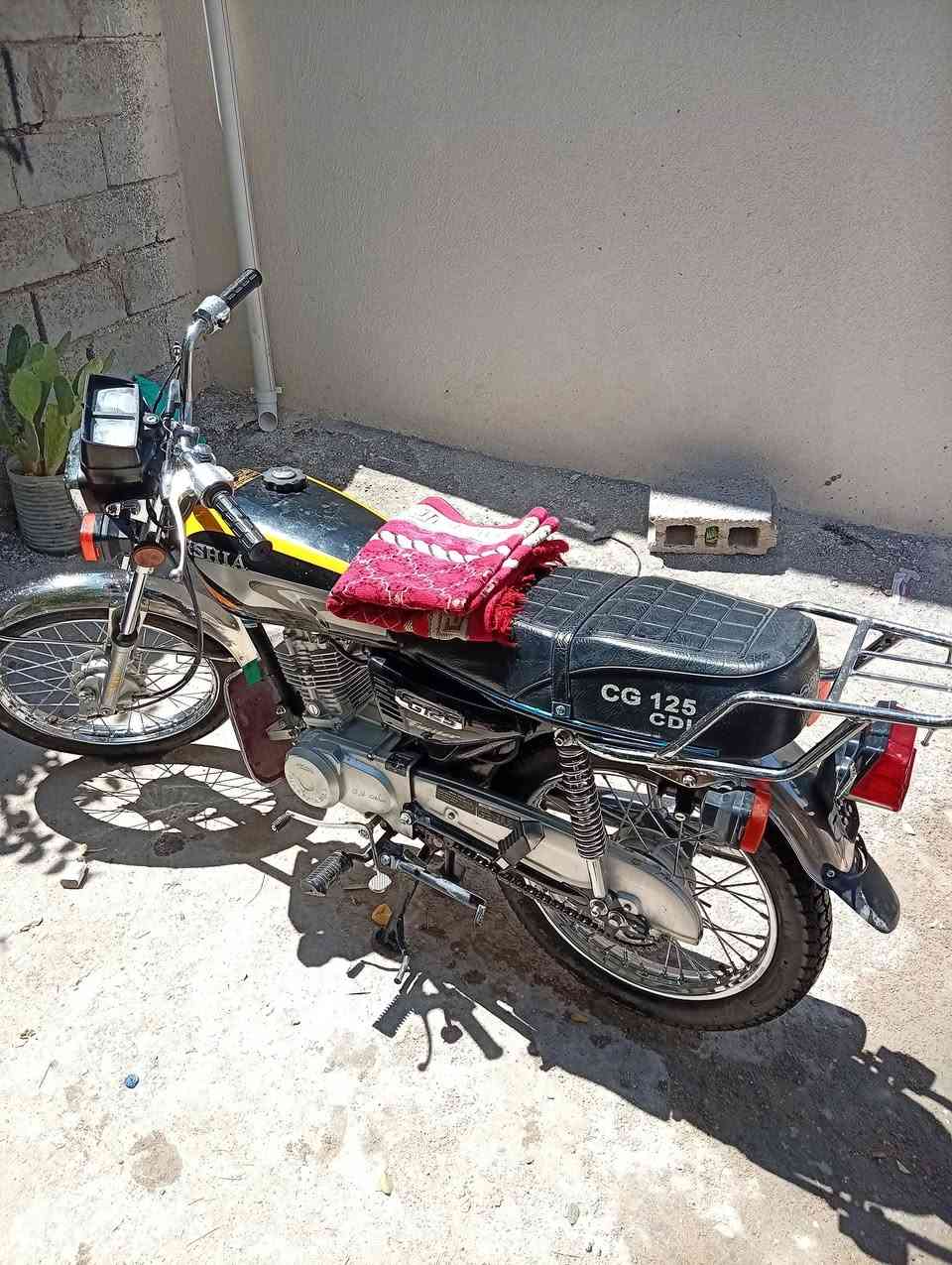 اربعه كير ارشة  2026 اوراق سكنر باب اول مكينه وكير جدد ما مفتوحة تايرات جدد كهربائيات شغاله كله دراجة جاهزة مابيه نواقص السعر700بية مجال مكان كربلاء ***********
