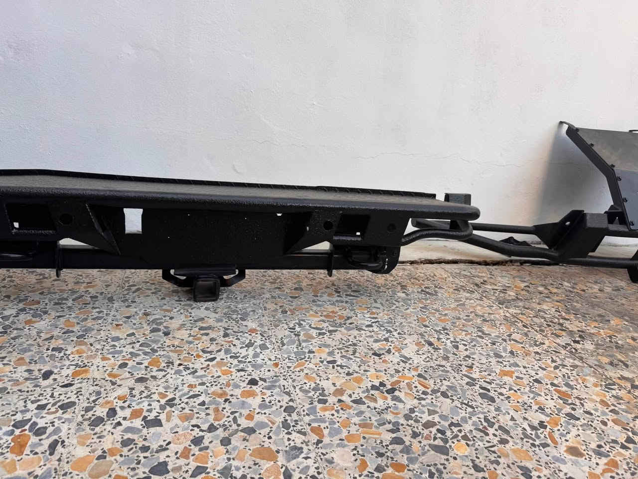 للبيع دعاميات اماميه خلفيه فورد F150
مكان بغداد المنصور 
***********
