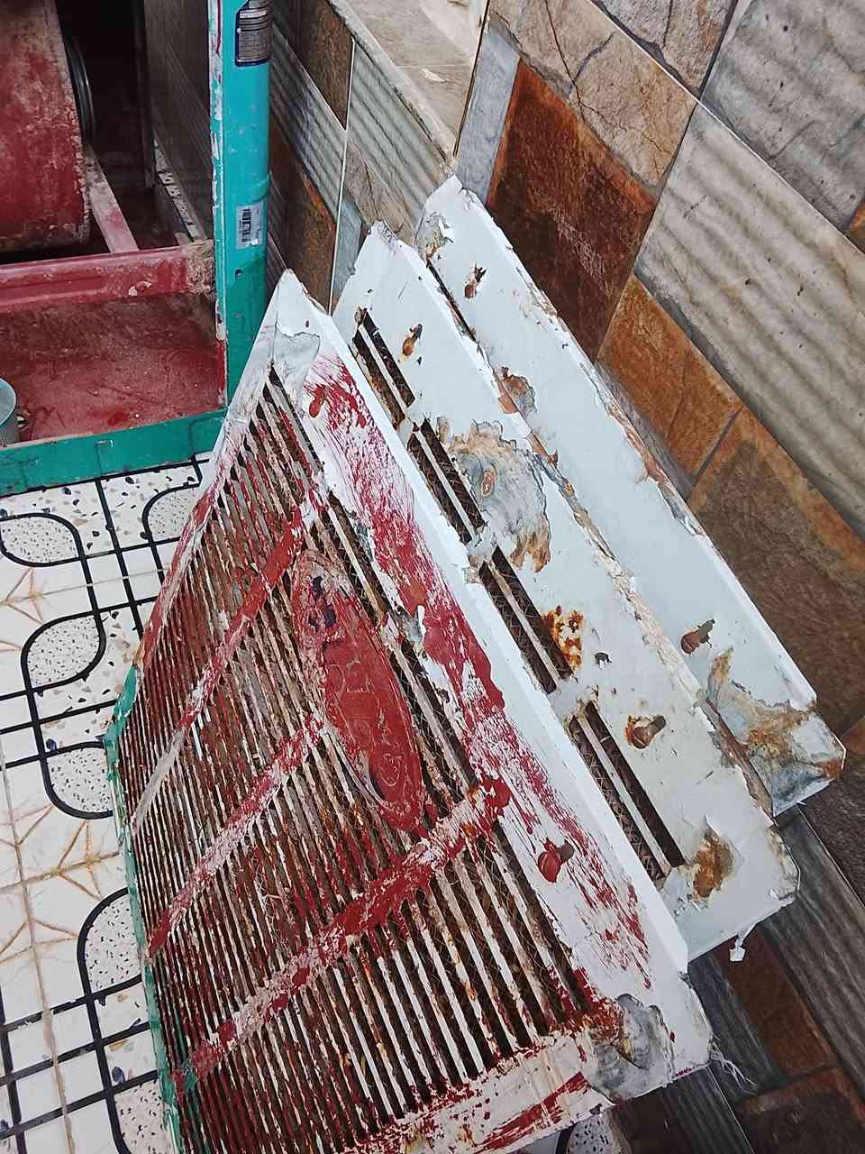 للبيع ب65 مبرده حجم كبير المكان حله ابو خستاوي شارع سيد علي ***********
