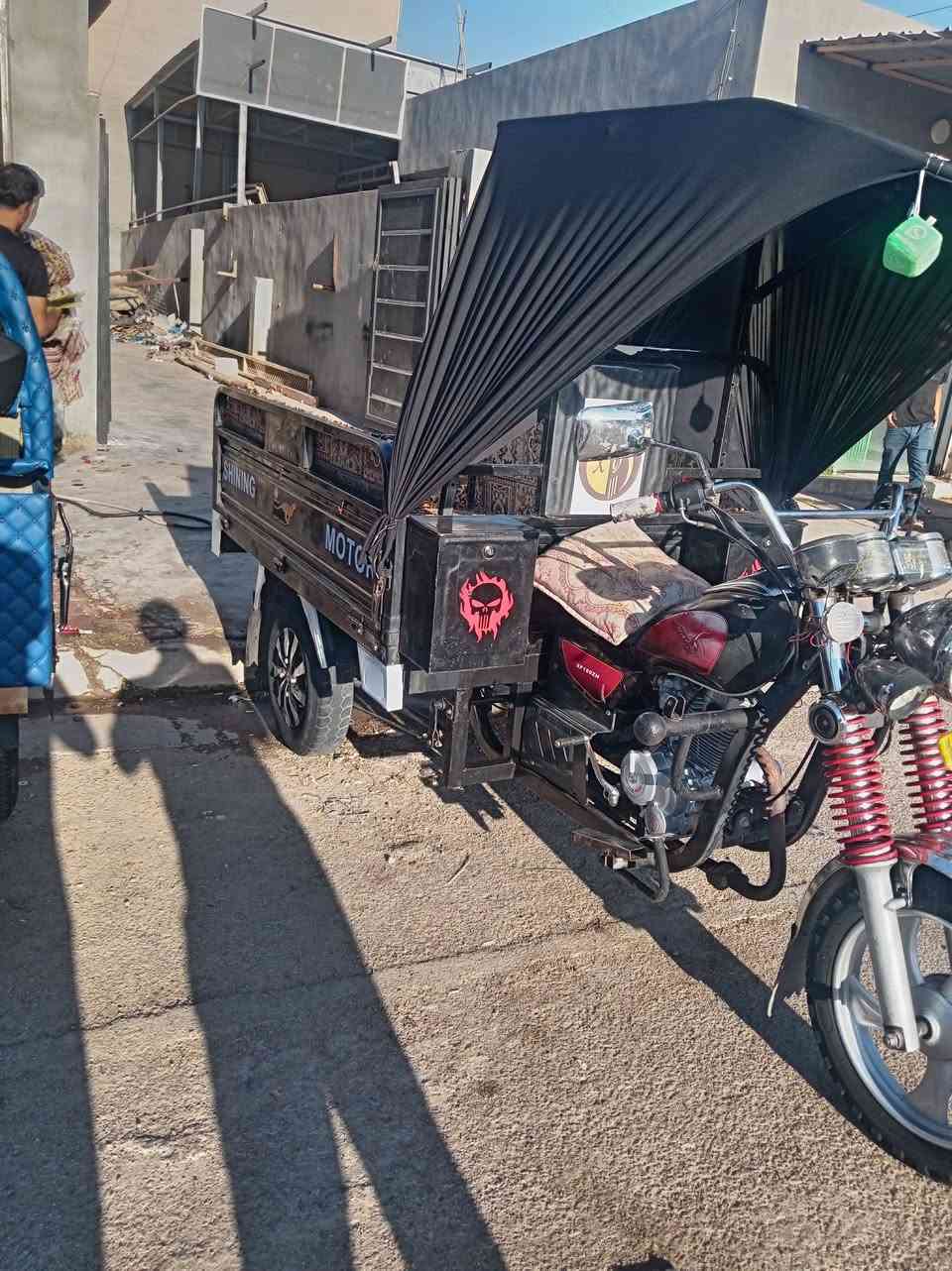 ستوته للبيع موديل ١٨ بلادي ما مصبوغ السعر ١٣٠٠ بي مجال مكاني كركوك حي النصر كل شرط هاتف ***********
