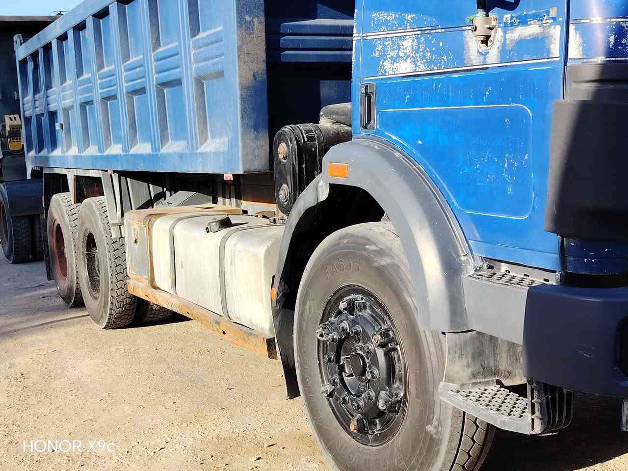 سلام عليكم البيع البي قاطر ومقطور موديل ٩٢ مكين 44تربو كير 180مجموع جيف رباط عدل 24سياره جاهزه العمل ورجاء لمو شراي لايخابر 🔇 بيع مستعجل ***********
