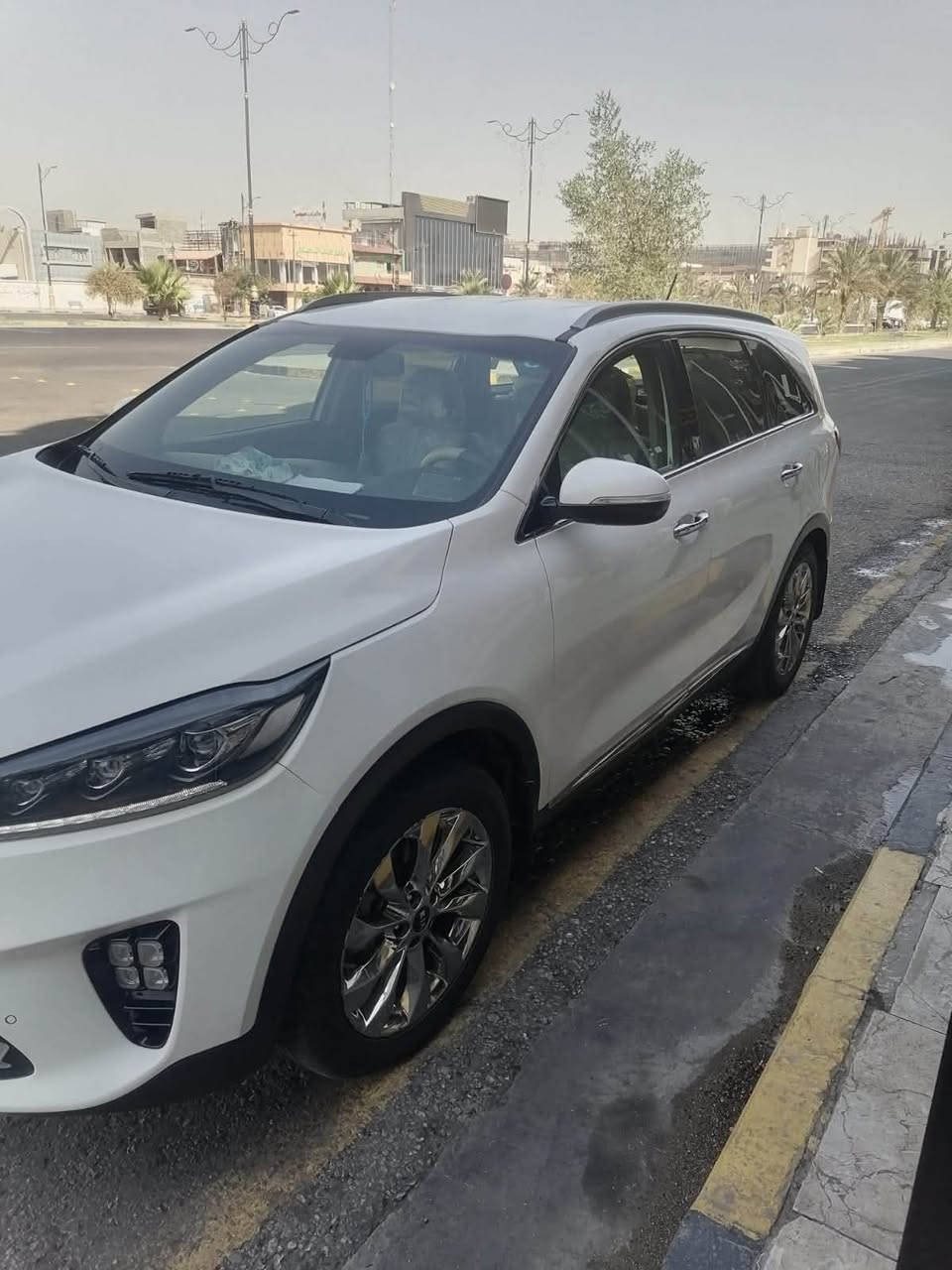 سلام عليكم سورنتو مديل  2018  
6سلندر 
7 راكب 
3 قطع تبريد 
جنطة كهرباء 
السيارة لا تبديل ولا صبع بيه بارد قليل 
مكان السيارة كربلاء 
السعر 205 وبيها مجال 
***********
