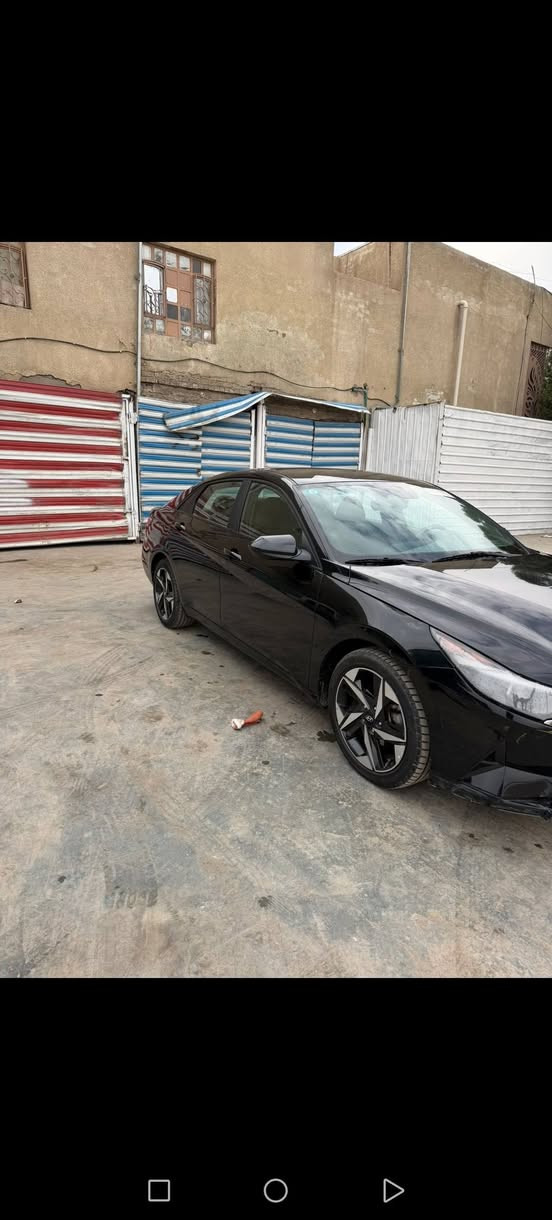 سلام عليكم
النترا للبيع موديل 2023 رقم بغداد صور الحادث موضحه بصوره مكان سياره بغداد الدوره سياره ليبل واحد بس دعاميه مبدله  السعر 145 وبيها مجال
الستفسار اتصل ع رقم ***********
