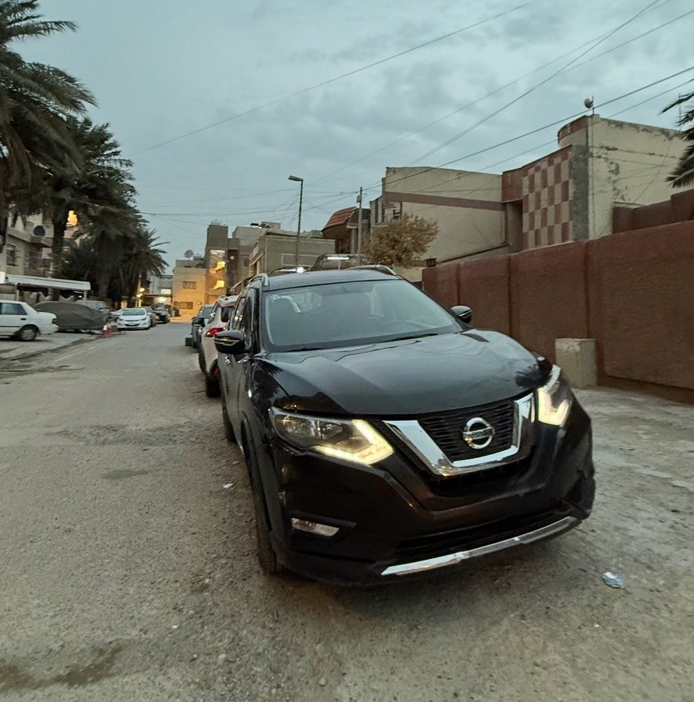 نيسان اكس تريل  خليجي2020 

محرك 2.5 
4 سلندر 171 حصان 
دفع رباعي 
4x4 / 2WD /Auto /LOCK 
لونه زيتوني مسود 
5 راكب 
كير CVT اوتوماتيك 
مقاعد جلد
الرقم بغداد 
الايرباك سليم وموجود
99الف كيلومتر 
السعر 170ورقه 
الشراي فقط يراسلني
‭***********
