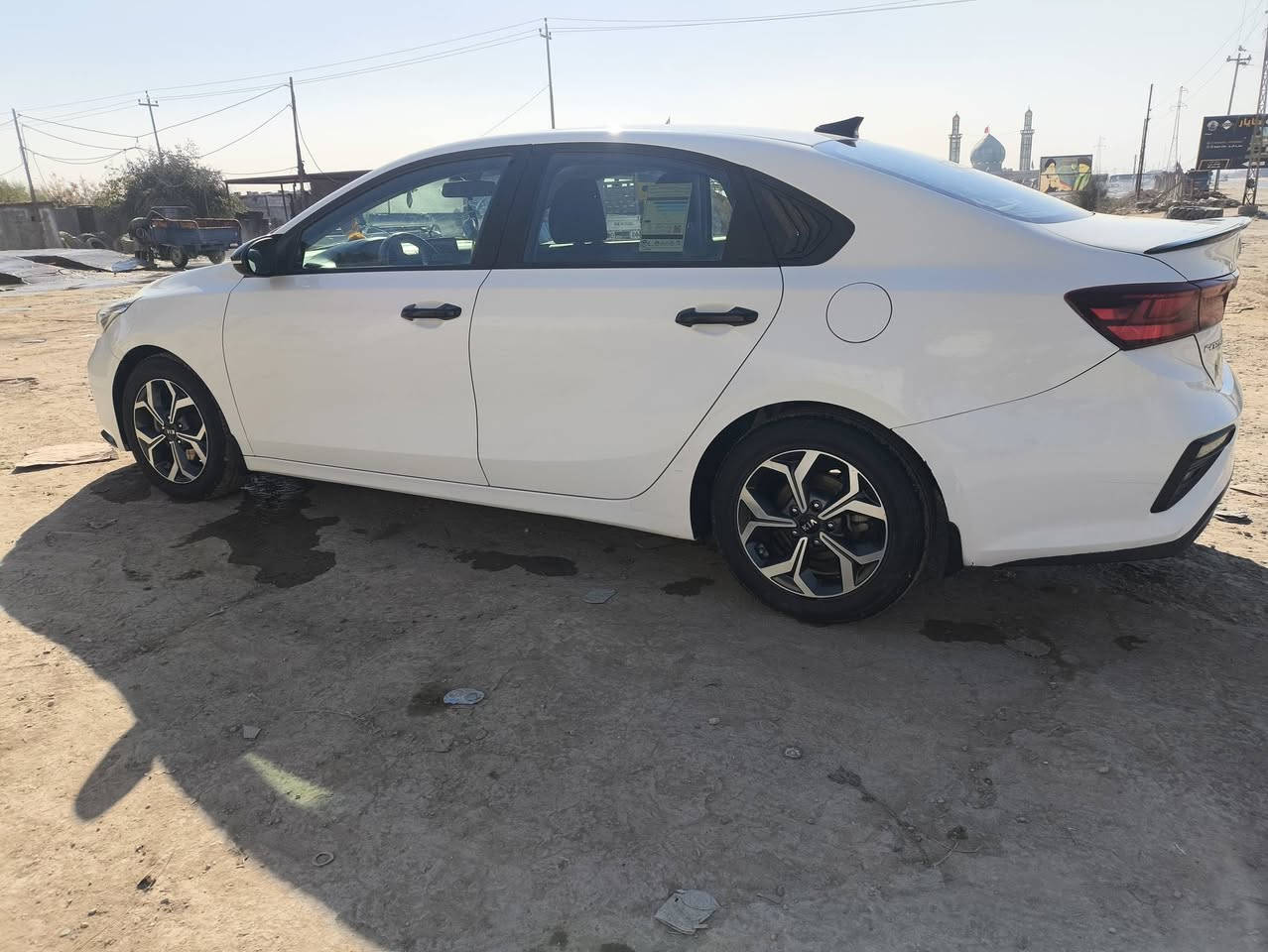 السلام عليكم
فورتي للبيع 2019 رقم بغداد 
مكان ديوانيه نفس نضافه البصؤره
اي شي ماناقصها ***********

