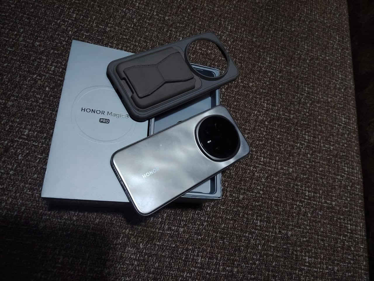Honor Magic 8 pro - 512g
مكلف بلنشر

جهاز مستخدم نظافه 100% كامل ملحقات

السعر : 1.125.000

متوفر توصيل

تواصل واتس اب عل هذا الرقم

***********
