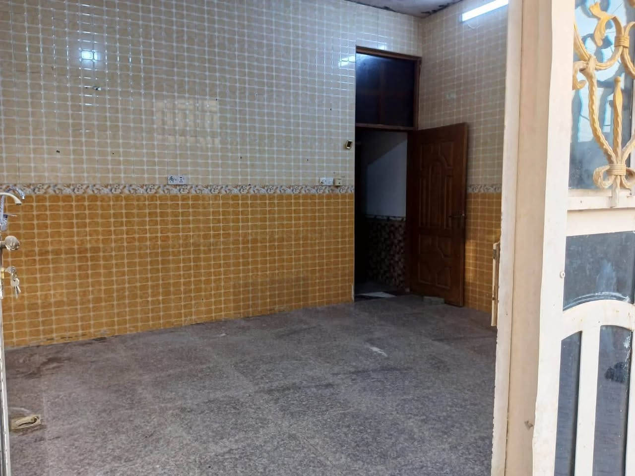 الديوانية • ١٣٠م • طابقين