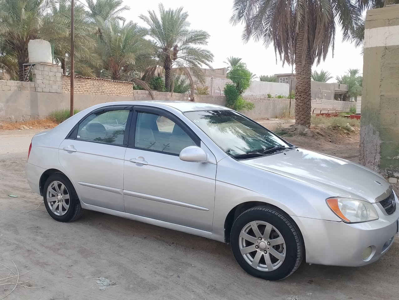 سبكترا 2006 وراد امريكي محرك 2000
كير ومحرك وتبريد كفاله 

ماشية 139 

رقم بغداد وهزة جديده

جاهزه من كل النواحي

بدون اي حادث مصبوغه عام اثر جراد

مكاني المسيب
السعر 66 وبيهه مجال للاستفسار ***********

