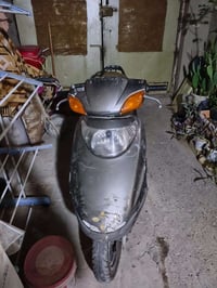 دراجه اسبيسي للبيع سعر 300الف  اوبيها مجال بصيط مكاني حي الجهاد رقم 07...