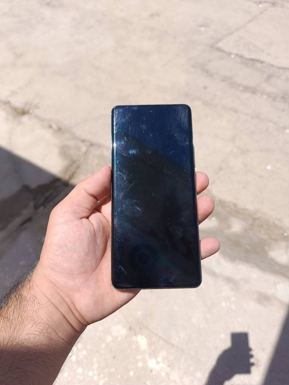 ريلمي 12 برو بلس • ٢٥٦ • ١٦