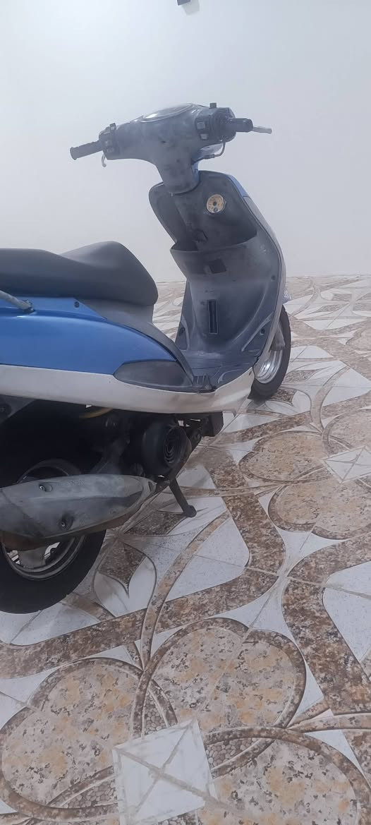 ماكس قجمه للبيع دراجه سرعه ومعدل نشطه تاكل لكاع اكل مفتوحه مره وحده ولفات كلشي بيه شغال ماعده سلف سلف يحتاجله راجز لباقي كله شغال مابيه اي نقص دراجه نضيف شوفت عينك دراجه مال بيت مامتعوبه سعر ٦٥٠ وبيه مجال عنواني جمعيات شارع ضريبه رقمي ***********
