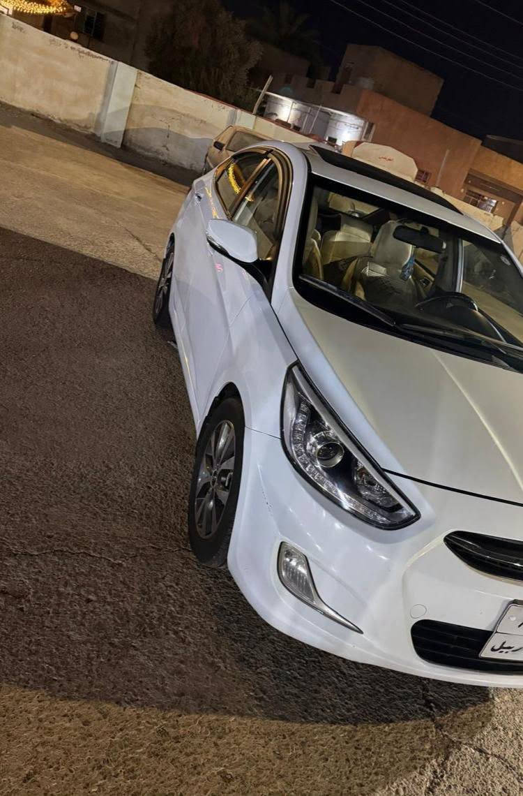 هواندي اكسنت ..٢٠١٦ 
#العداد : ١٥٠ الف KM 
رقم أربيل: 
السياره مجهزه هزه سنويه جديد 
علما بأن السياره لايوجد فيها صبغ ولا تبديل 
المواصفات: 
كشن جك 
شاشه وكامير 
سلايت حساسات 
تحكم ستيرن جهتين 
ويل كروم + داخل عسلي 
السعر : ......... خاص 
#الاتصال: ***********_*********** 
#العنوان: الموصل _ الحمدانية معرض نجيب اوفي للسيارات
