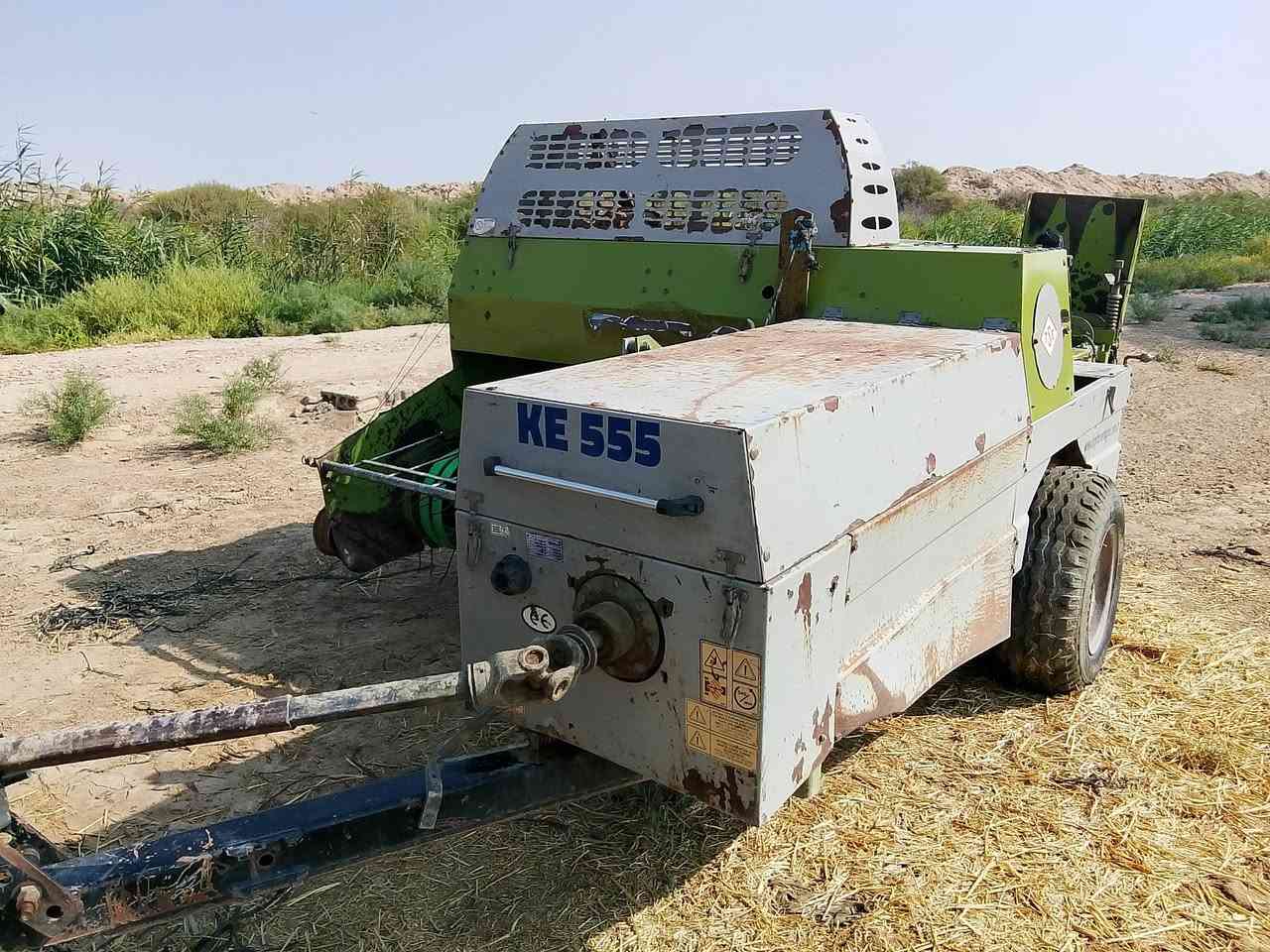 للاستفسار على الرقم هذا ***********
