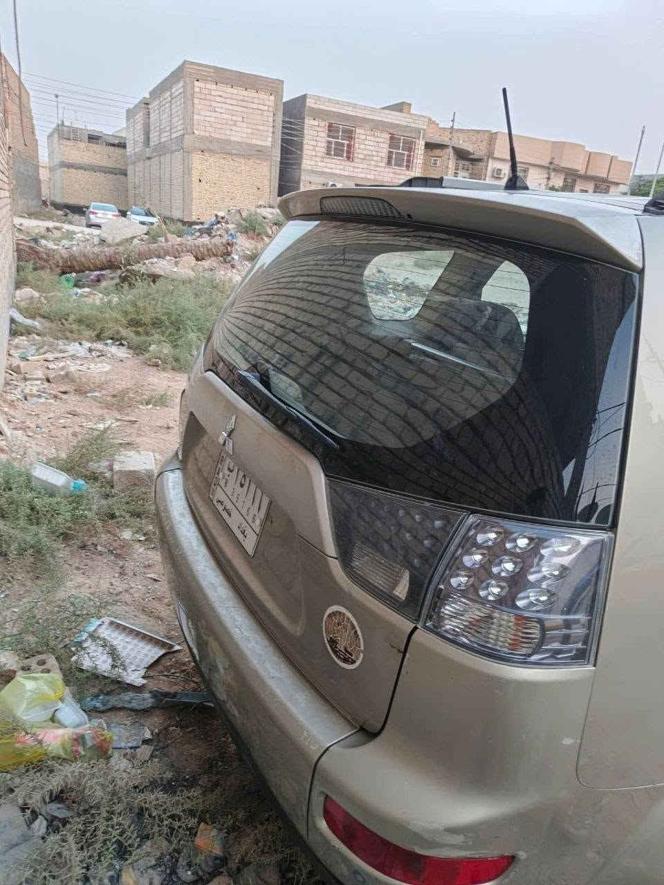 سلام عليكم
ميستوبيشي اوتلاندر موديل ٢٠٠٨  سيارة مكفولة من كلشي خليجي ماشية255الف كيلو فقط 

مواصفات 

بصمة 

دخول ذكي 

فتحت سقف 

تحكم مري 

مثبت  سرعة 

دكم مستشعرات للبصمة باب سايق  وبصف سايق وصندوك 

اربع جامات اوتو ينزلن ويصعدن 

تبريد ثلج 

مشدود عليها زنون عالي ثلجي 

كلشي شغال بيها 

مكفولة سيارة كلها 

محرك 4سلندر دوش  2400cc

سعرها   95 وبيها مجال 

للتواصل  ***********
