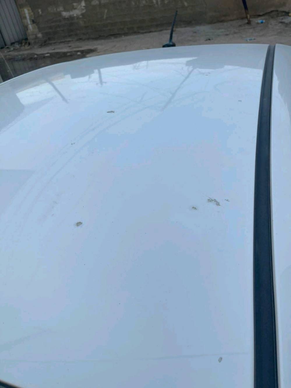 سلام عليكم كيا ريو ٢٠١٦ وارد امريكي حادث فقط بنيد ومصلح نفسه ليبل واحد كل السيارة وجاملغ ايمن فقط مفتوح لغرض التطبيق وبالعراق طخة باب خلفي عكس السايق صور الحادث مرفقة مع الطخة بالمنشور ماشية ١١٥ مكينه gdi 1600  سيارة جاهزة مابيها اي نقص حدادية جديده تبريد جديد تخم تاير  مكاني المنصور حي العربي السعر 90$ للاتصال ***********