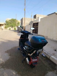 موطور • 6 بطاريات • فيه مجال