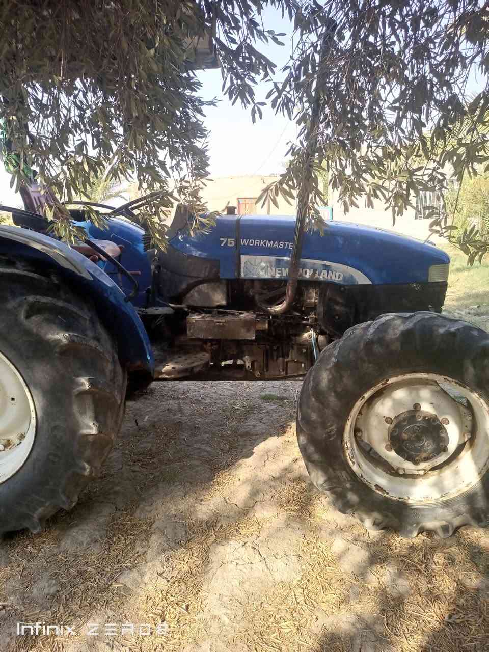 سلام عليكم مكينه نيوهولند حجم 75 للبيع 
المكان واسط النعمانيه للستفسار ***********/***********
